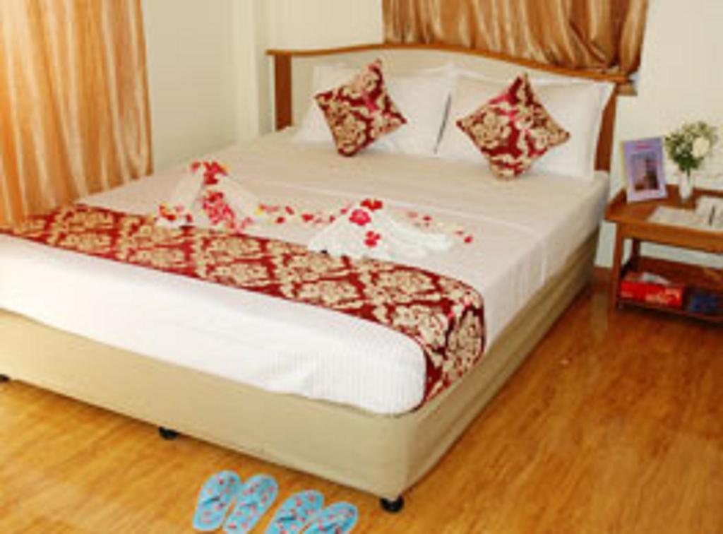 Diamond Crown Hotel Dawei Exterior photo
